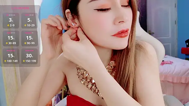 Snapshot of HU131452 chatting on 18, 12, 2024 HU131452 online show from 18, 12, 2024