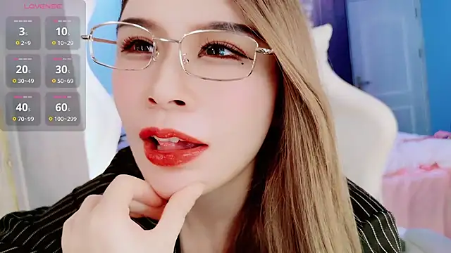 Snapshot of HU131452 chatting on 11, 1, 2025 HU131452 online show from 11, 1, 2025