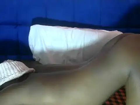 beauty petite online show from 13, 12, 2024