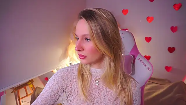 Snapshot of AnnLevine chatting on 15, 2, 2026 AnnLevine online show from 15, 2, 2026