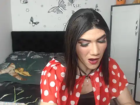 Snapshot of luna_grans_777 chatting on 23, 5, 2026 luna grans 777 online show from 23, 5, 2026