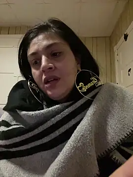 kriztal pretty online show from 13, 12, 2025