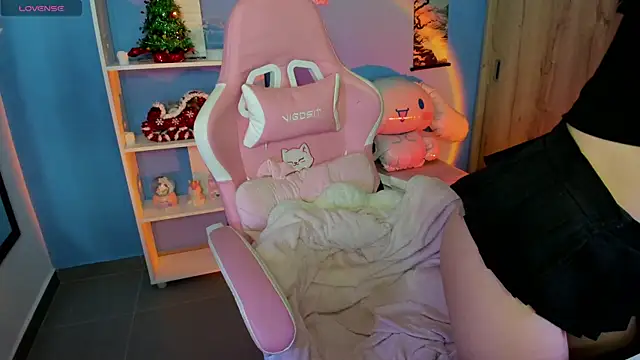 Artic love online show from 25, 1, 2025