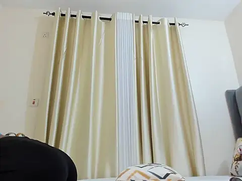 dolly booty online show from 17, 6, 2026
