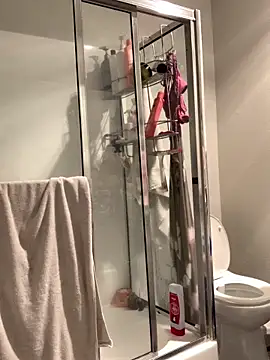 Snapshot of shadowmoon900 chatting on 12, 4, 2026 shadowmoon900 online show from 12, 4, 2026