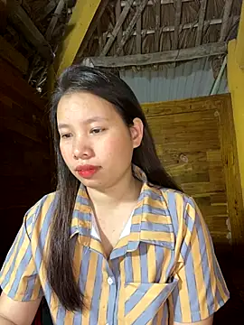 Sexyass13 online show from 18, 12, 2025