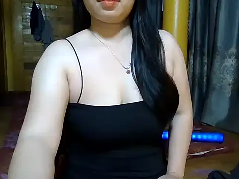 Sexyass13 online show from 7, 3, 2026