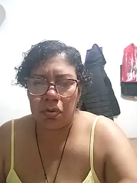 Snapshot of sorbetico_perverse chatting on 23, 4, 2026 sorbetico perverse online show from 23, 4, 2026