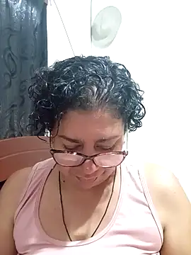 Snapshot of sorbetico_perverse chatting on 25, 4, 2026 sorbetico perverse online show from 25, 4, 2026