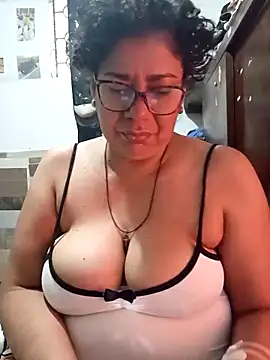 Snapshot of sorbetico_perverse chatting on 26, 4, 2026 sorbetico perverse online show from 26, 4, 2026