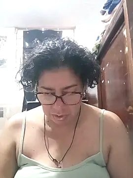 Snapshot of sorbetico_perverse chatting on 8, 5, 2026 sorbetico perverse online show from 8, 5, 2026