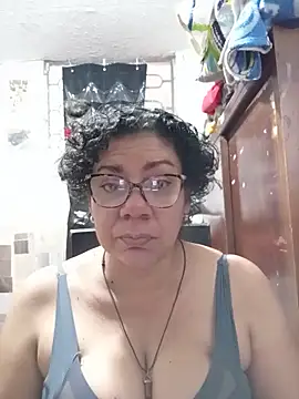 Snapshot of sorbetico_perverse chatting on 23, 5, 2026 sorbetico perverse online show from 23, 5, 2026
