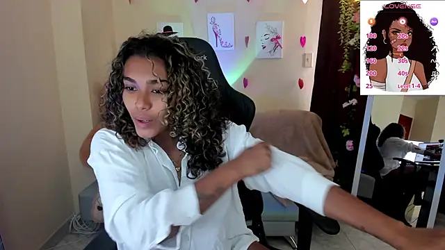 aleja montiel   online show from 6, 3, 2025