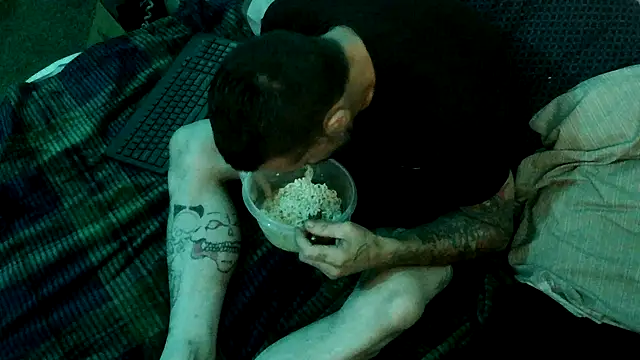 Snapshot of TheOneYouLove69 chatting on 15, 3, 2026 TheOneYouLove69 online show from 15, 3, 2026