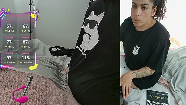 sara smith45 online show from 29, 9, 2025