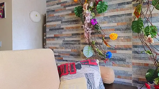 Snapshot of Hairyandsexysalma chatting on 20, 9, 2025 Hairyandsexysalma online show from 20, 9, 2025