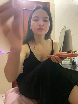 LiLi-Kirix99 online show from 28, 5, 2026