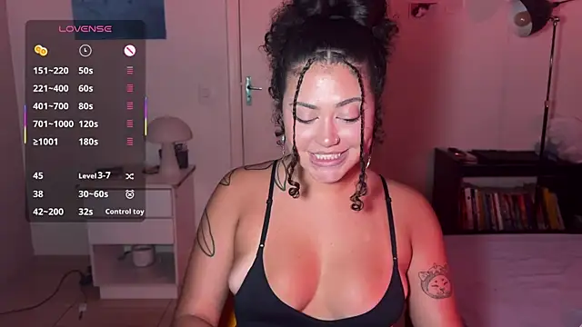 Snapshot of ann4montez_ chatting on 15, 4, 2026 ann4montez online show from 15, 4, 2026