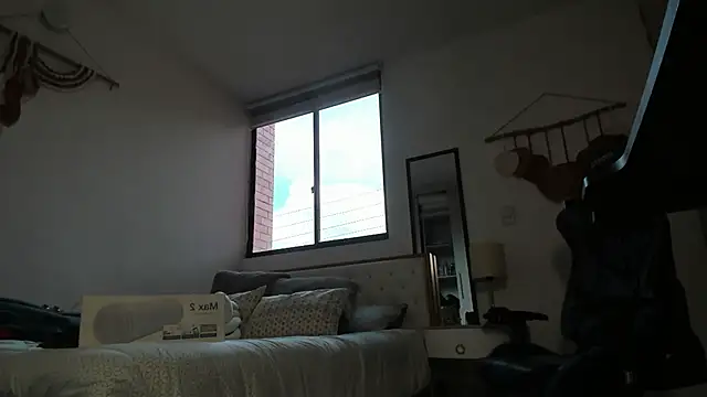 mateoleonee online show from 4, 2, 2026