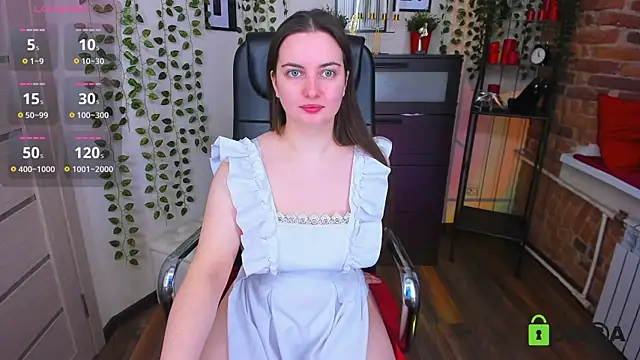 Snapshot of Astarte_Aste chatting on 18, 12, 2025 Astarte Aste online show from 18, 12, 2025