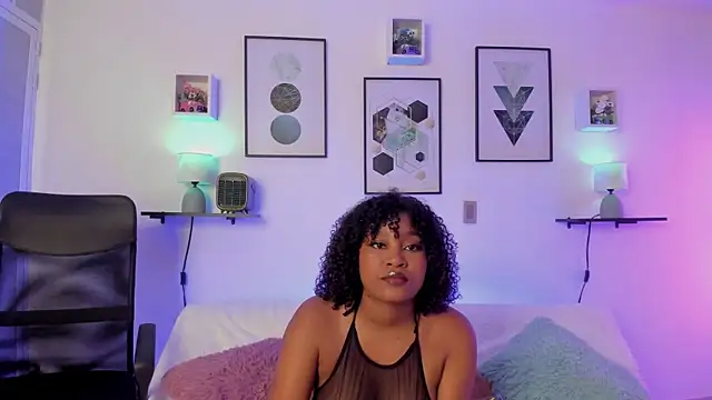 Snapshot of ohrianagibson chatting on 2, 12, 2024 ohrianagibson online show from 2, 12, 2024