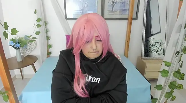 Snapshot of lussyevans24 chatting on 11, 2, 2025 lussyevans24 online show from 11, 2, 2025