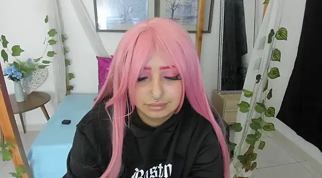 Snapshot of lussyevans24 chatting on 11, 2, 2025 lussyevans24 online show from 11, 2, 2025