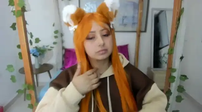 Snapshot of lussyevans24 chatting on 14, 2, 2025 lussyevans24 online show from 14, 2, 2025