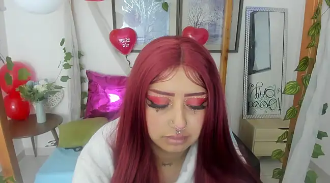 Snapshot of lussyevans24 chatting on 15, 2, 2025 lussyevans24 online show from 15, 2, 2025