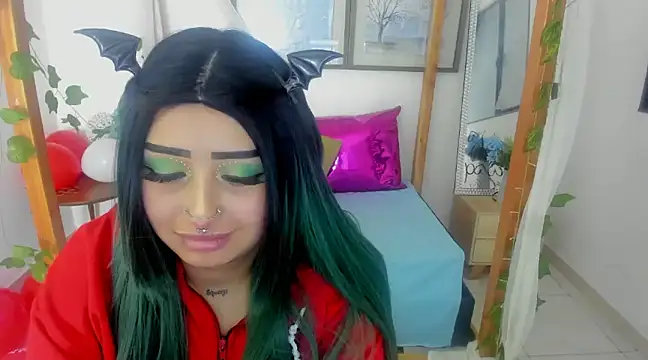 Snapshot of lussyevans24 chatting on 19, 2, 2025 lussyevans24 online show from 19, 2, 2025