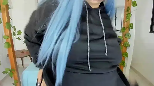 Snapshot of lussyevans24 chatting on 27, 2, 2025 lussyevans24 online show from 27, 2, 2025