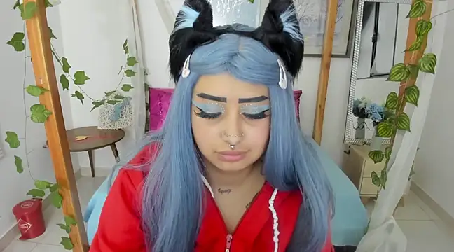 Snapshot of lussyevans24 chatting on 1, 3, 2025 lussyevans24 online show from 1, 3, 2025