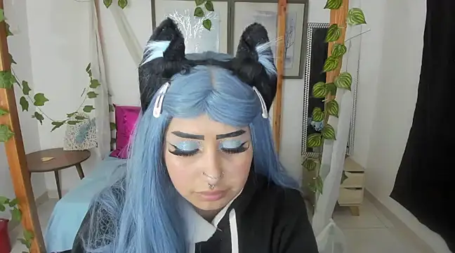 Snapshot of lussyevans24 chatting on 2, 3, 2025 lussyevans24 online show from 2, 3, 2025