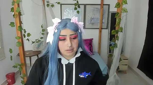 Snapshot of lussyevans24 chatting on 3, 3, 2025 lussyevans24 online show from 3, 3, 2025