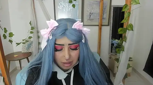 Snapshot of lussyevans24 chatting on 3, 3, 2025 lussyevans24 online show from 3, 3, 2025