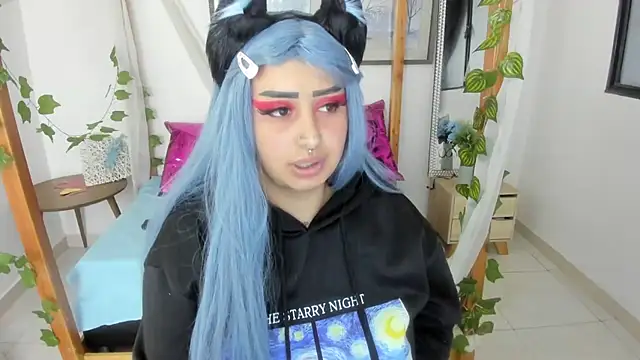 Snapshot of lussyevans24 chatting on 7, 3, 2025 lussyevans24 online show from 7, 3, 2025