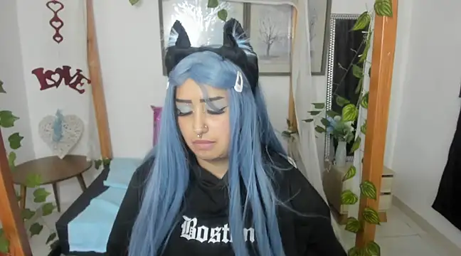 Snapshot of lussyevans24 chatting on 12, 3, 2025 lussyevans24 online show from 12, 3, 2025