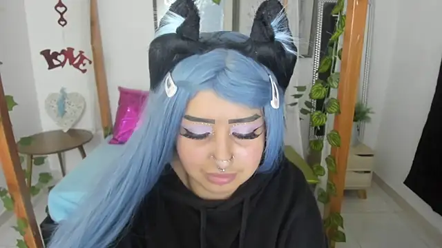 Snapshot of lussyevans24 chatting on 15, 3, 2025 lussyevans24 online show from 15, 3, 2025