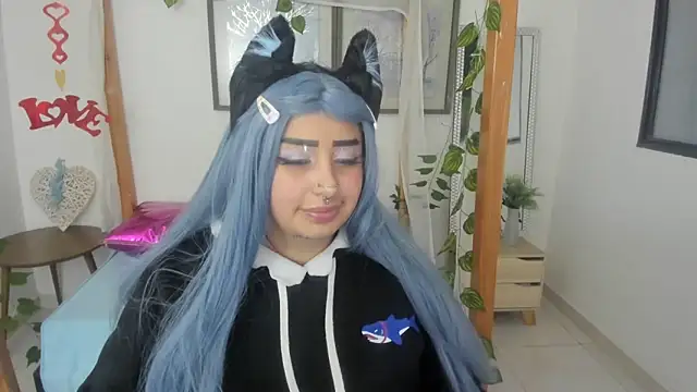 Snapshot of lussyevans24 chatting on 16, 3, 2025 lussyevans24 online show from 16, 3, 2025