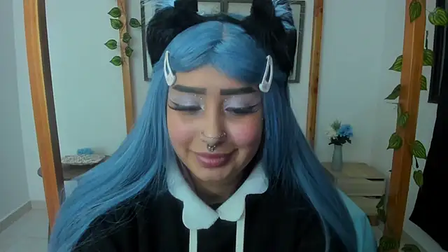 Snapshot of lussyevans24 chatting on 21, 3, 2025 lussyevans24 online show from 21, 3, 2025