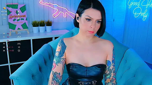 Snapshot of My_toys_pink chatting on 26, 11, 2025 My toys pink online show from 26, 11, 2025