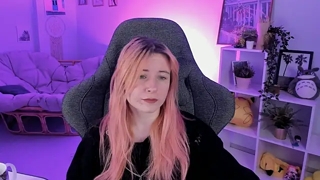 Snapshot of LexiWenford chatting on 23, 1, 2025 LexiWenford online show from 23, 1, 2025