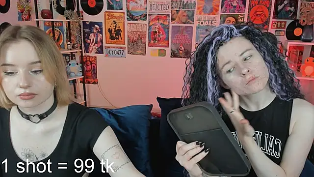 Snapshot of LexiWenford chatting on 21, 3, 2025 LexiWenford online show from 21, 3, 2025