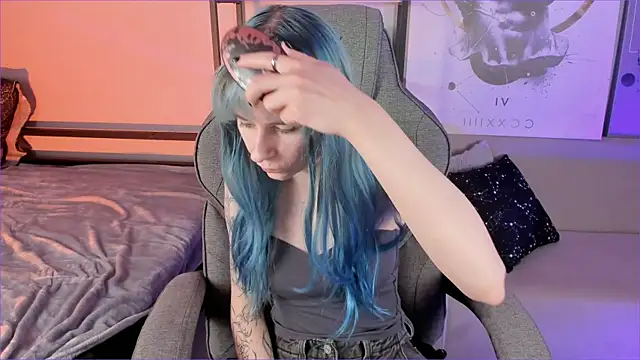 Snapshot of LexiWenford chatting on 10, 9, 2025 LexiWenford online show from 10, 9, 2025