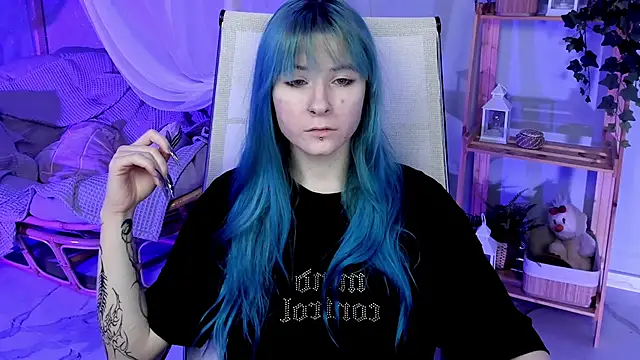 Snapshot of LexiWenford chatting on 8, 10, 2025 LexiWenford online show from 8, 10, 2025