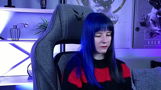 Snapshot of LexiWenford chatting on 9, 4, 2026 LexiWenford online show from 9, 4, 2026