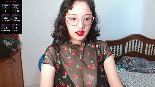 Snapshot of alexaa08 chatting on 7, 11, 2025 alexaa08 online show from 7, 11, 2025