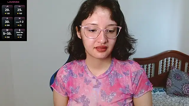 Snapshot of alexaa08 chatting on 14, 11, 2025 alexaa08 online show from 14, 11, 2025