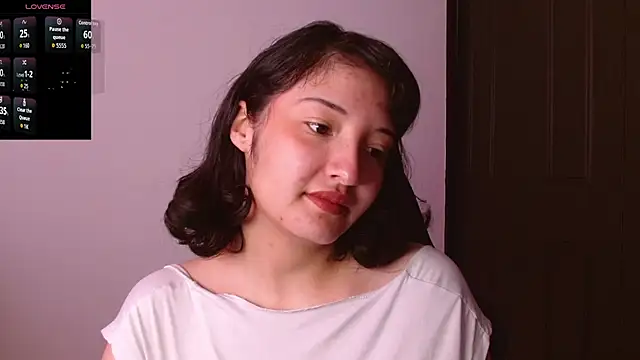 Snapshot of alexaa08 chatting on 19, 12, 2025 alexaa08 online show from 19, 12, 2025