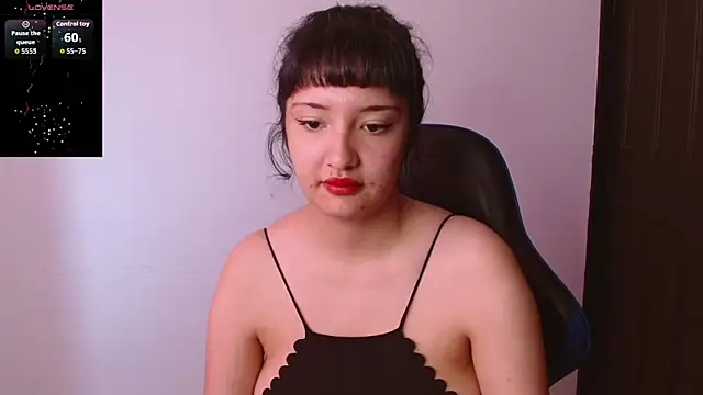 Snapshot of alexaa08 chatting on 4, 4, 2026 alexaa08 online show from 4, 4, 2026